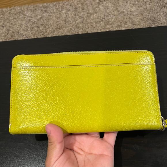 Kate Spade Neda Wellesley Leather Yellow Green Zip Around Wallet - Picture 6 of 6